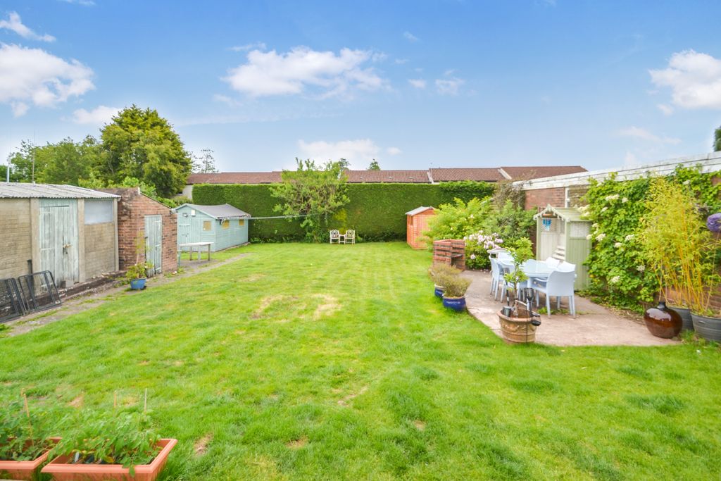 Property photo 2 of 16 Rear Garden