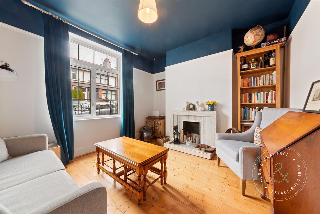 Property photo 2 of 19 Burlington-Terrace-14.Jpg