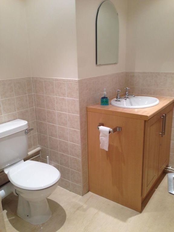 Property photo 2 of 6