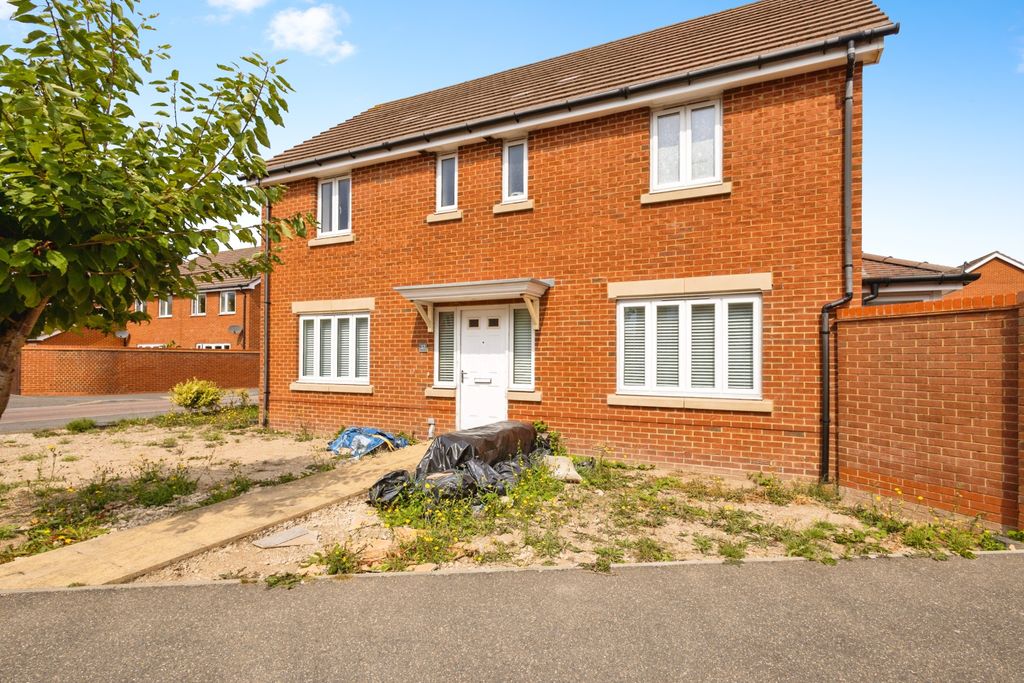 Property photo 2 of 16