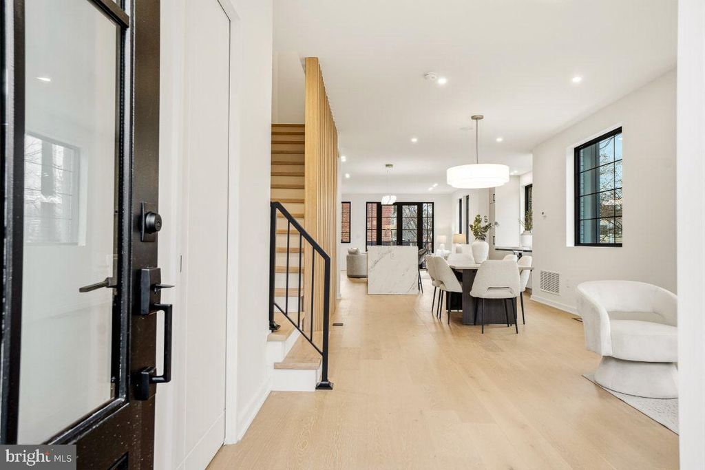 Property photo 2 of 22 <Alttext/>