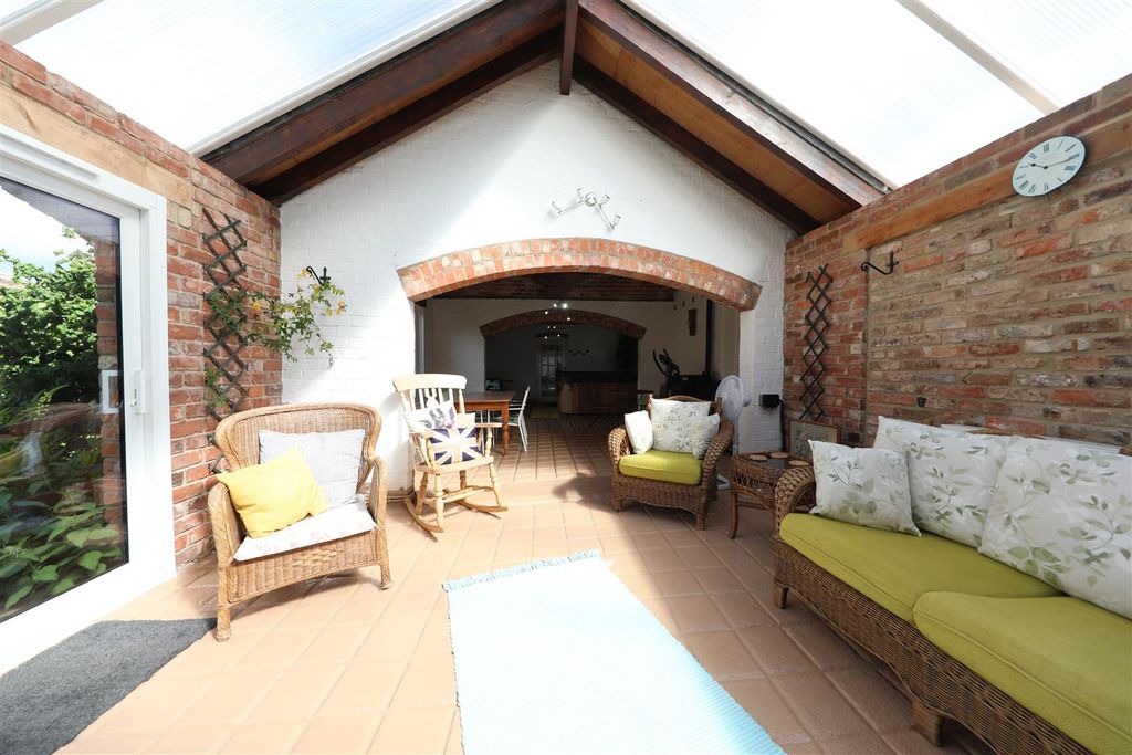 Additional image 13 of 6 bed detached house to rentGreens Lane, Burton Pidsea, Hull HU12