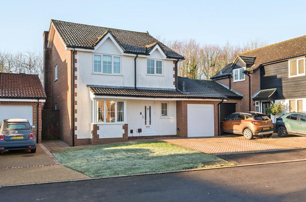 Property photo 1 of 17 1400657-2-6967702c32Db3.Jpg