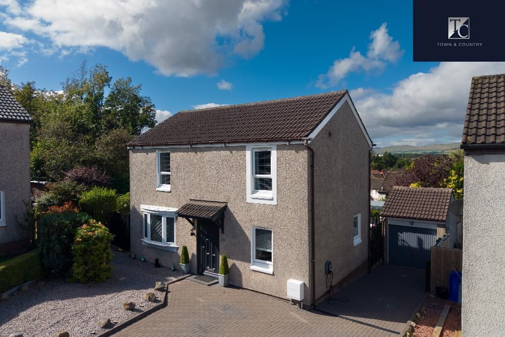 Property photo 1 of 45