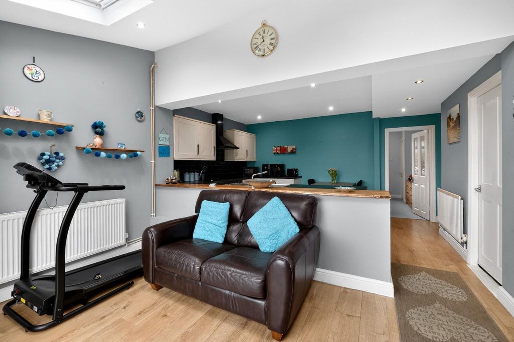 Property photo 3 of 20 Pnmb0675.Jpg