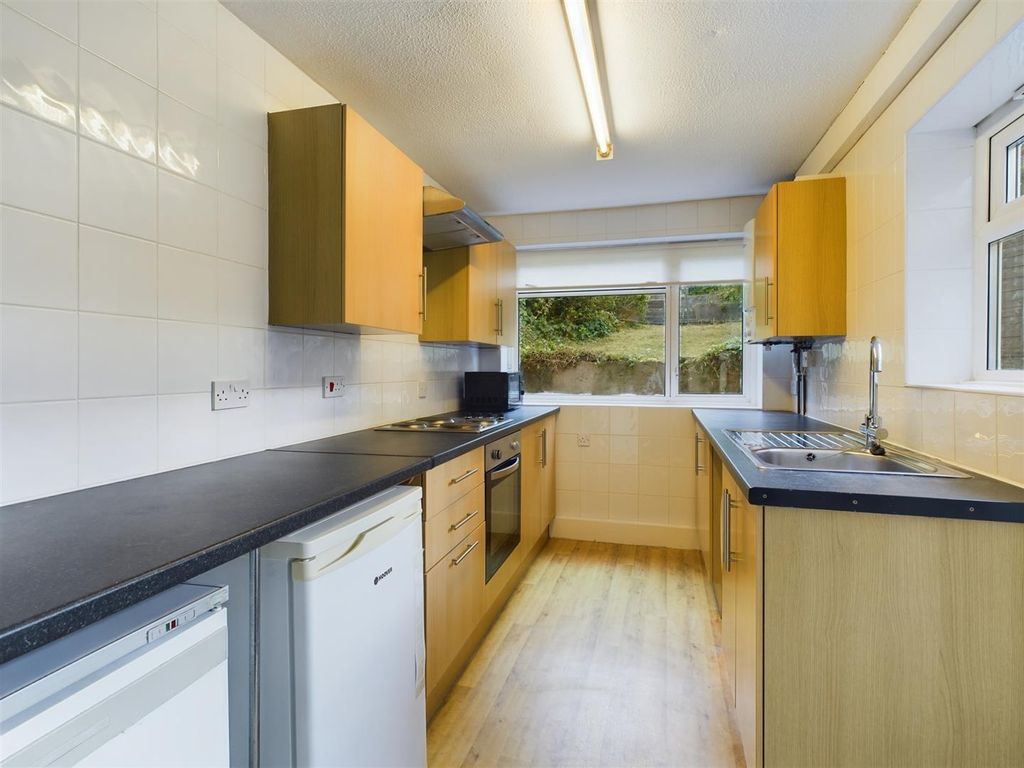 Property photo 3 of 11 Cam02534G0-Pr0049-Still002.Jpg