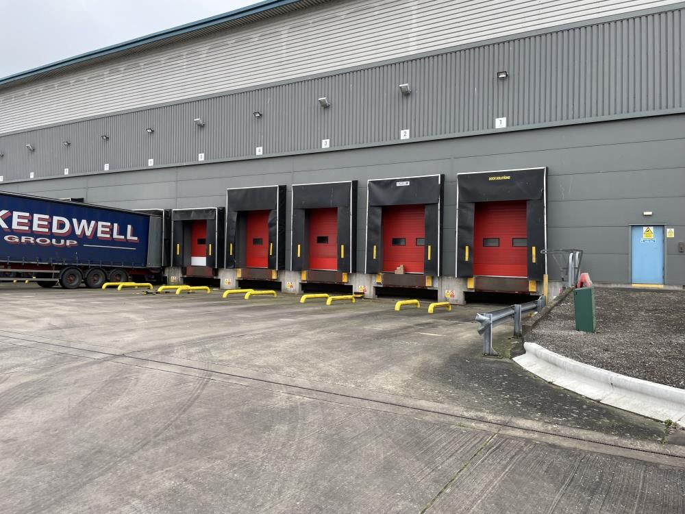 Property photo 2 of 11