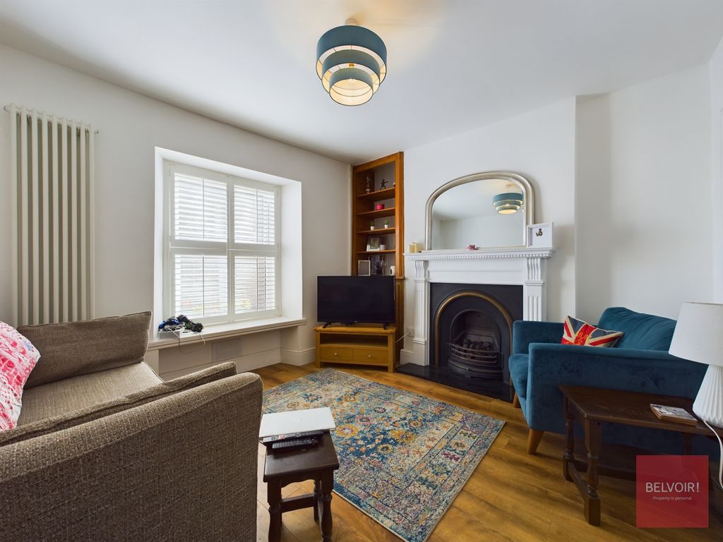 Property photo 2 of 24