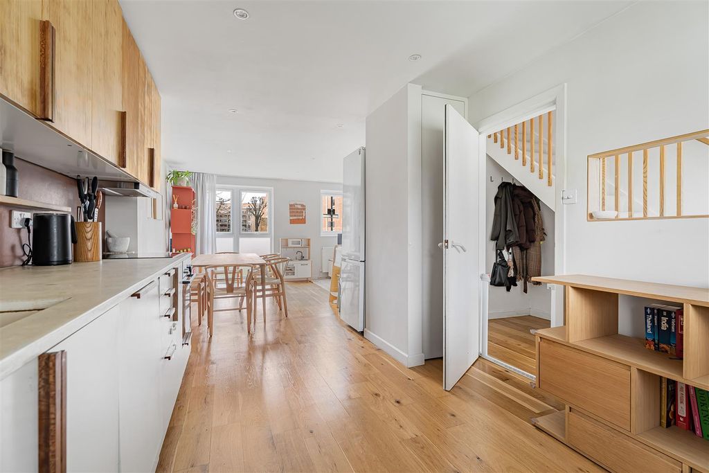 Property photo 3 of 26 3