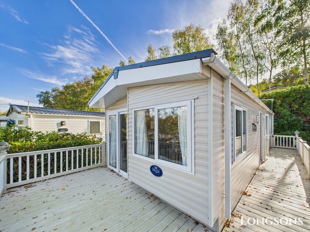 Property photo 2 of 20 Cam02173G0 Pr0279 Still073