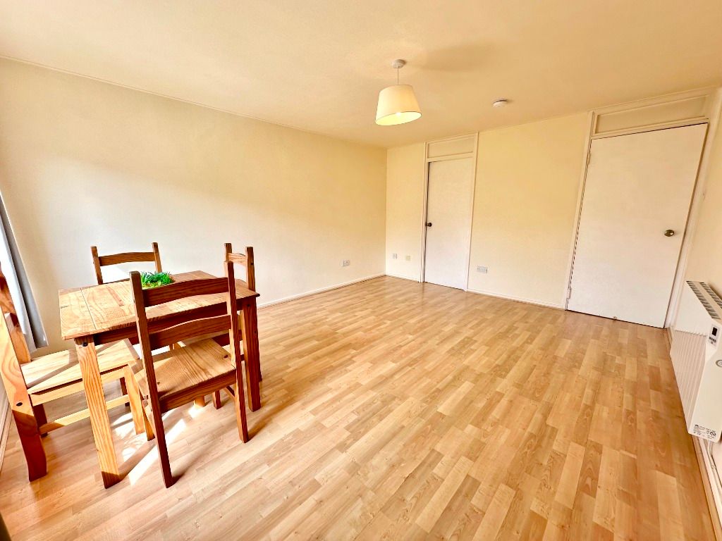 Property photo 3 of 14 Photo 3