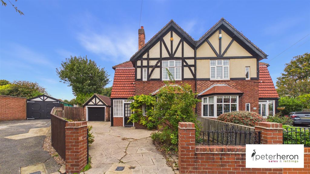 Property photo 1 of 40