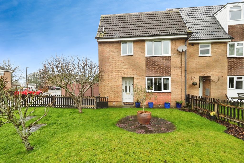 Property photo 1 of 20