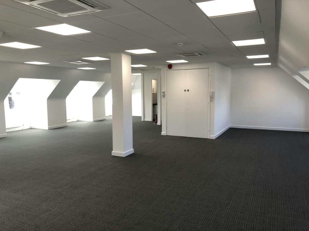 Property photo 2 of 6 Img1227.Jpg