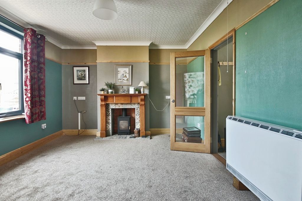 Property photo 3 of 21 3669248