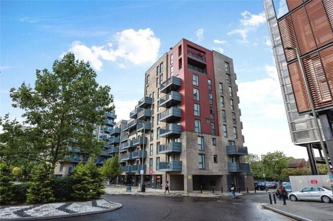 Property photo 1 of 9 4136552