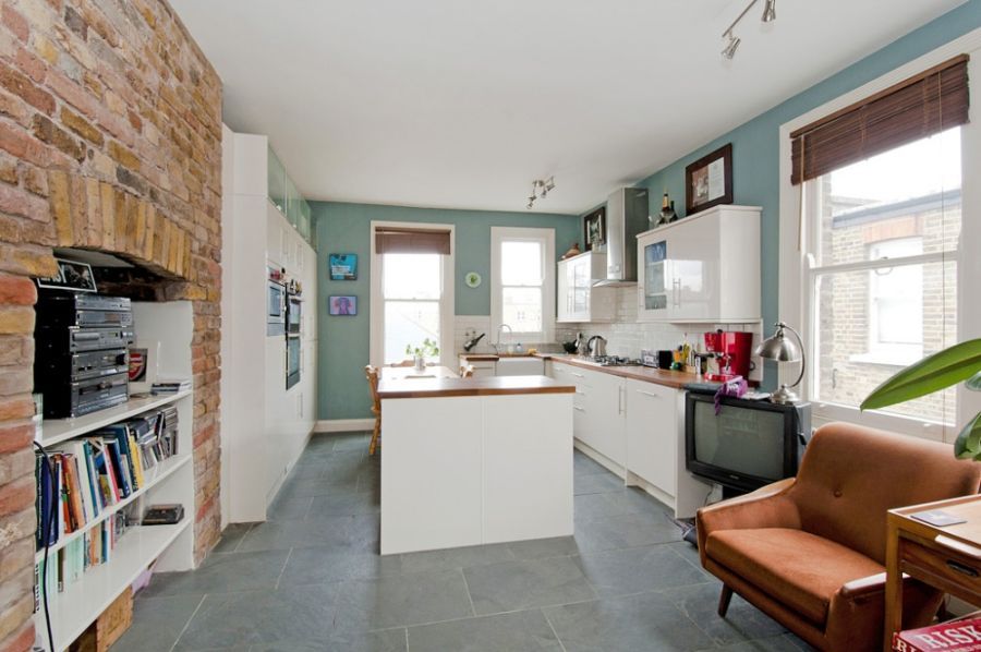 Property photo 2 of 4