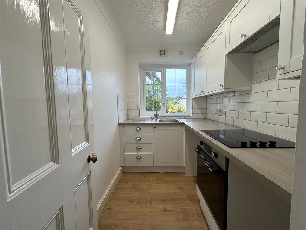 Property photo 2 of 7 Picture No. 04