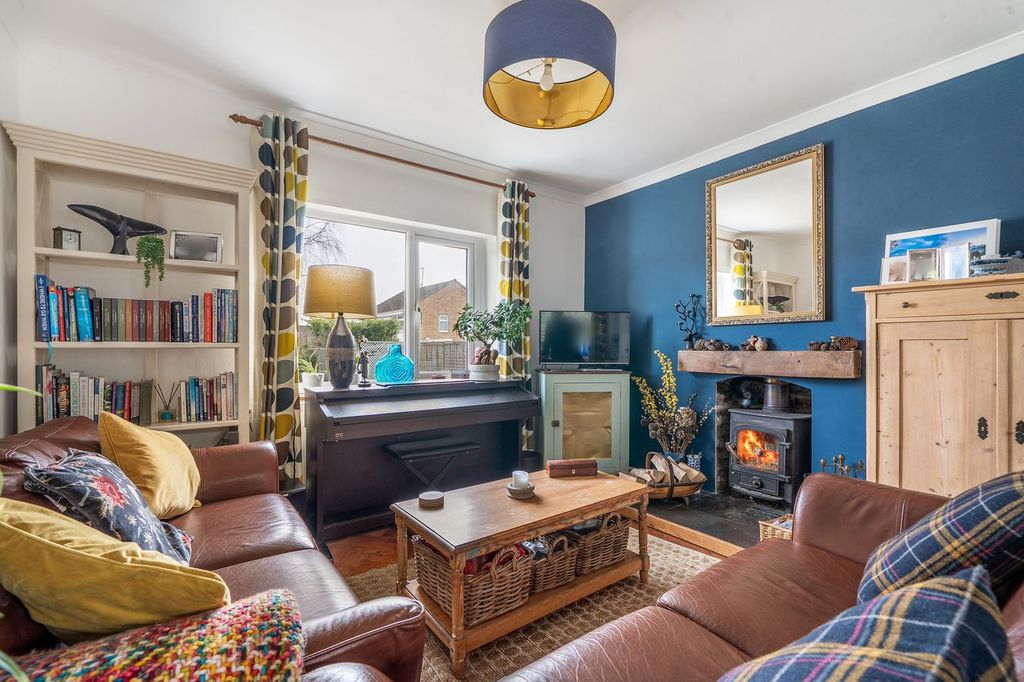 Property photo 2 of 22
