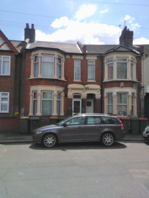 Property photo 1 of 6