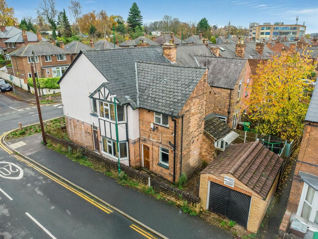 Property photo 1 of 11 External