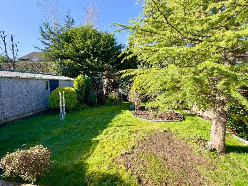 Property photo 2 of 19 Rear Garden