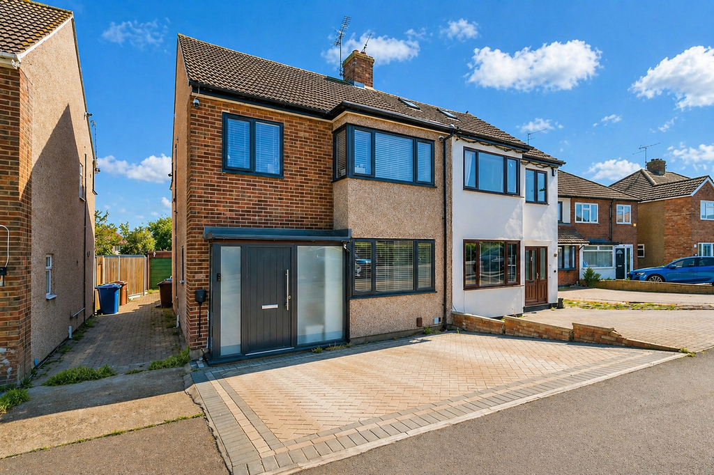 Property photo 1 of 14 Cf79B2Ac-7764-47Af-9780-Def40Ec9372A