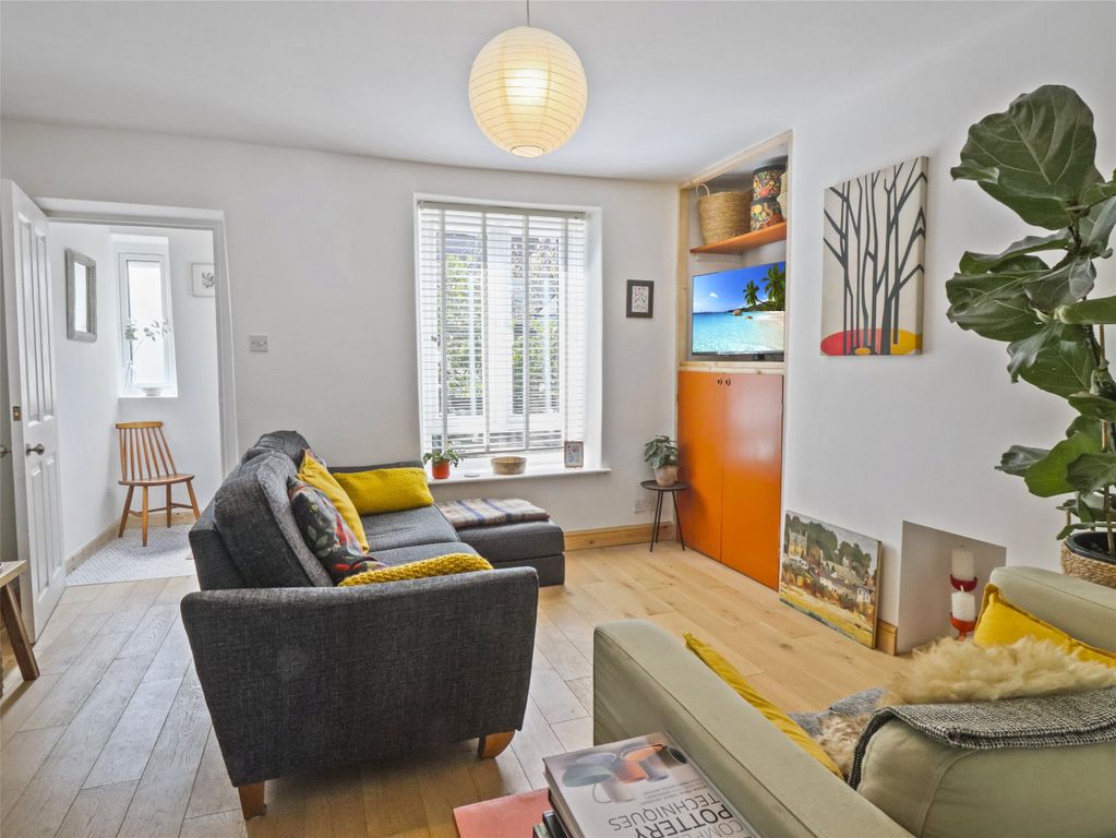 Property photo 1 of 17 Picture No. 10