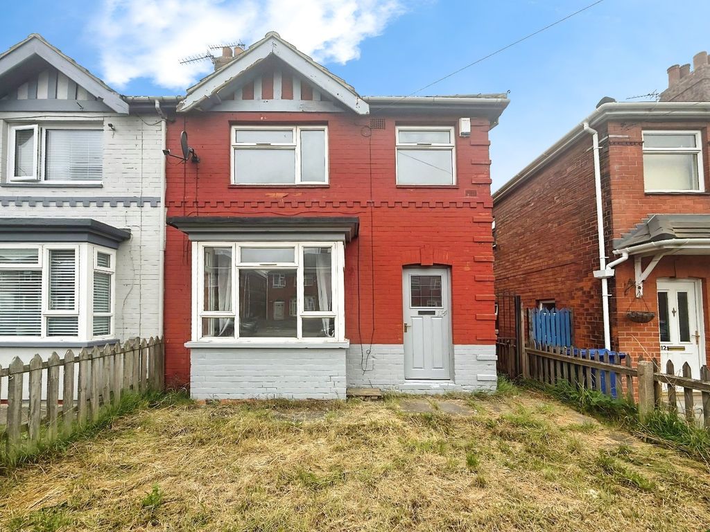 Property photo 1 of 11 Front