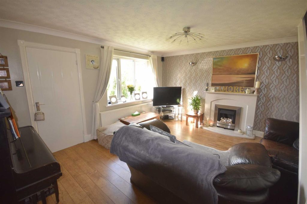 Property photo 3 of 6 St James 2.Jpg