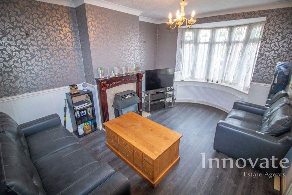 Property photo 2 of 16 Photo 11
