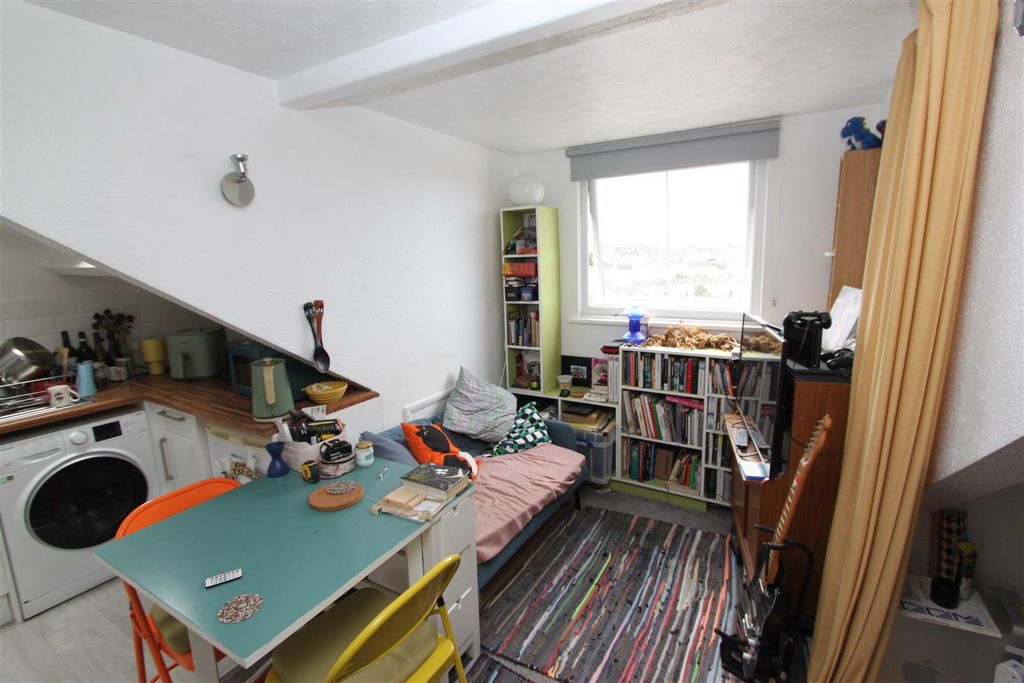 Property photo 2 of 5 Img_5052.Jpg