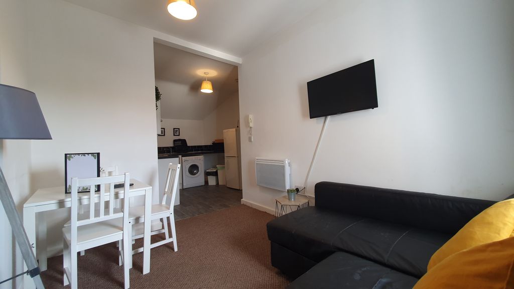 Property photo 3 of 7 Gallery