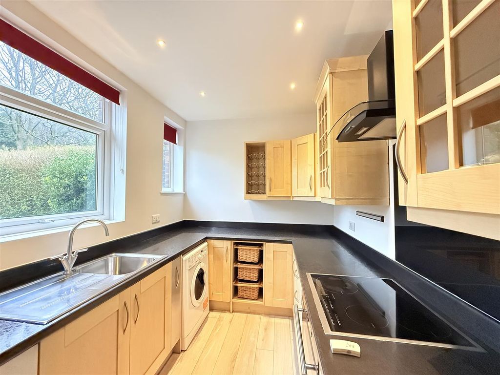 Property photo 3 of 12 Img_1484.Jpeg