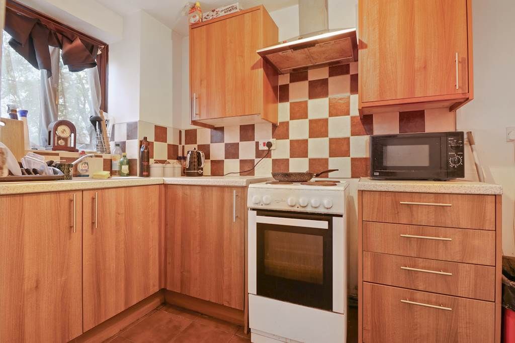 Property photo 3 of 5
