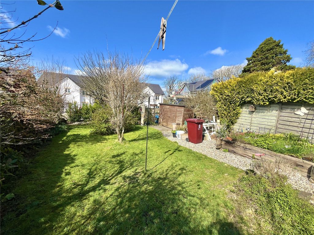 Property photo 2 of 22 Picture No. 16