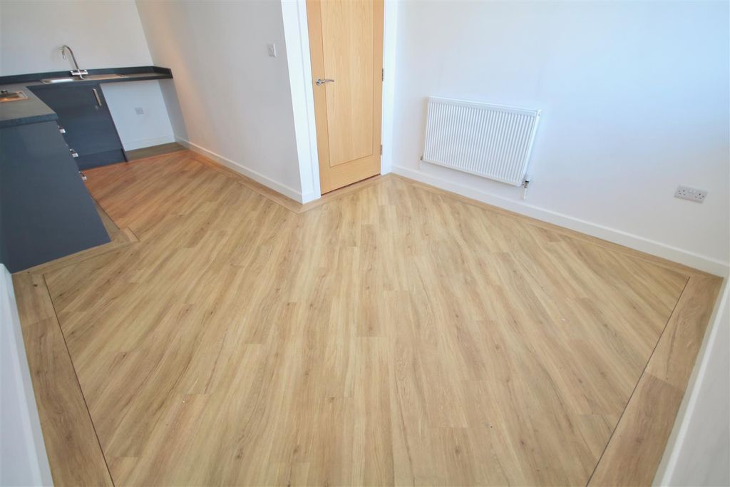 Property photo 3 of 6 Img_0318.Jpeg