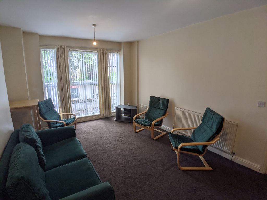 Property photo 3 of 9