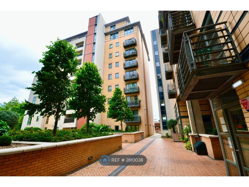 Property photo 2 of 10