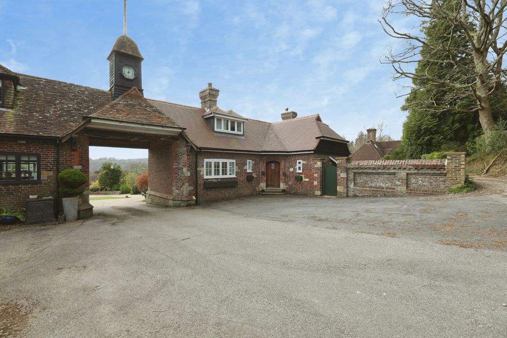 Property photo 1 of 18 Pbox-Img.Jpg
