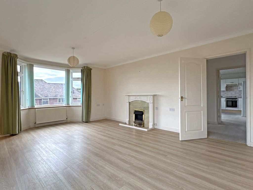 Property photo 2 of 13 Photo 11