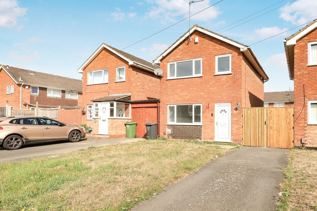 Property photo 1 of 15