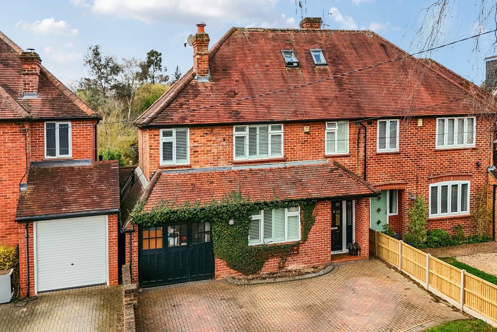 Property photo 1 of 25 4-69B1c0d192Ef6-1...