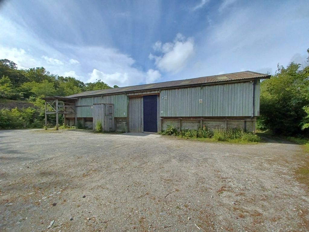 Property photo 2 of 20 Photo 27