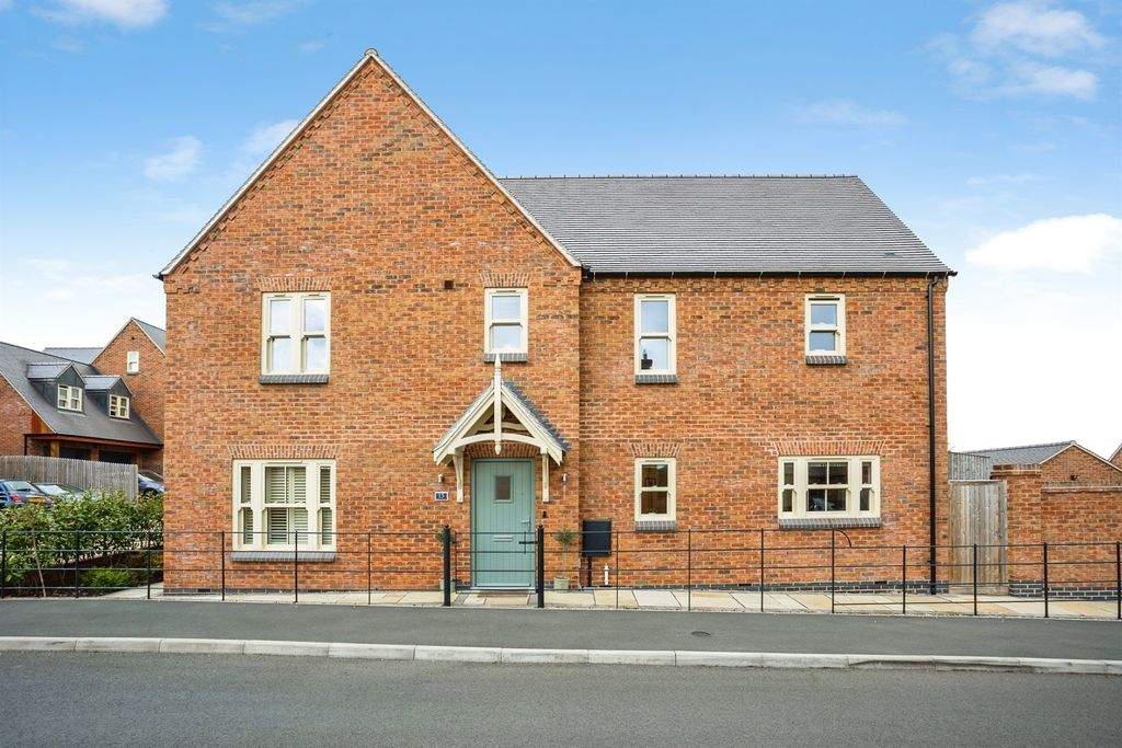 Property photo 1 of 26