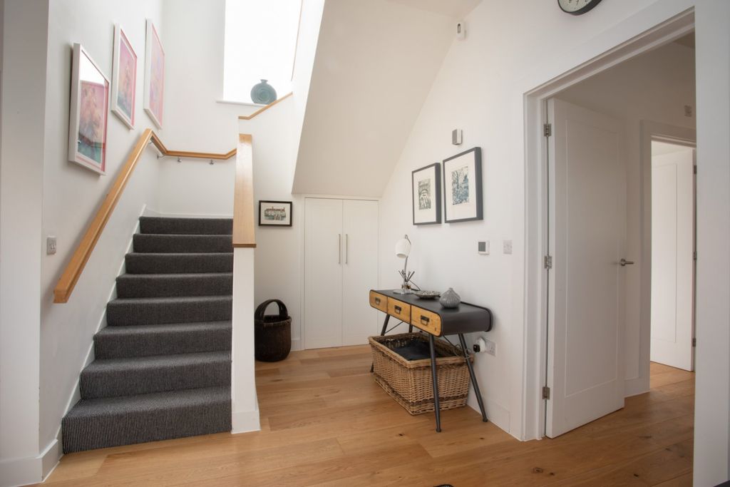 Additional image 10 of 4 bed detached house to rentBrook End Close, Trumpington, Cambridge, Cambridgeshire CB2