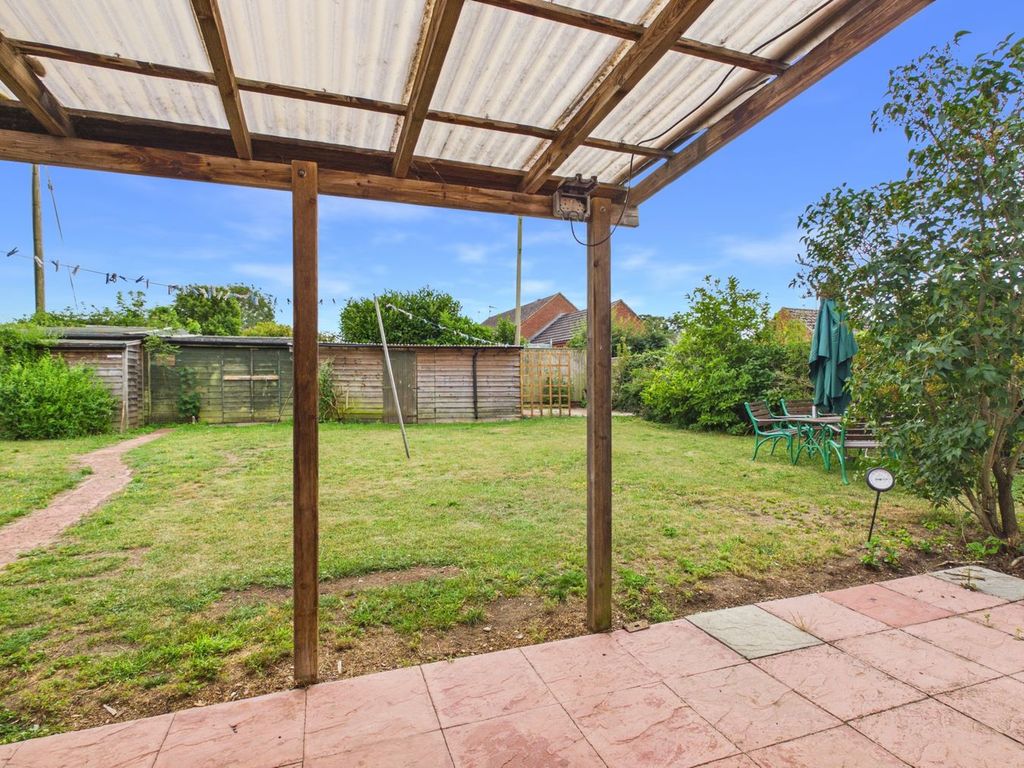 Property photo 2 of 13