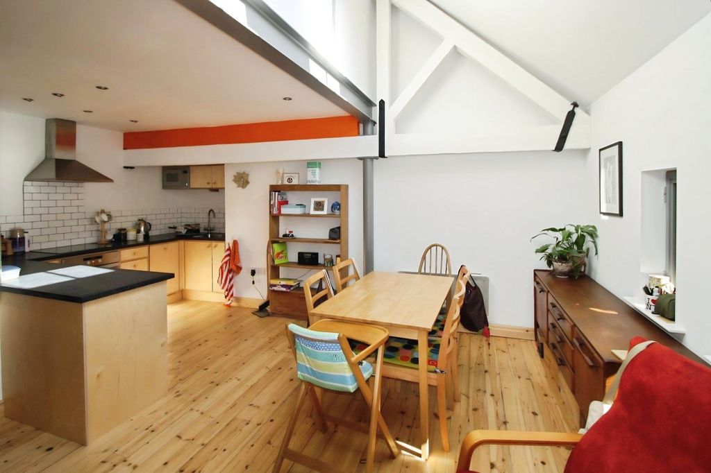 Property photo 1 of 6 Picture No. 08