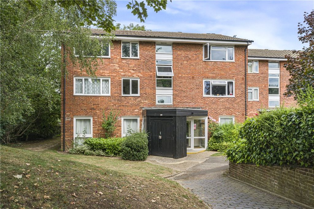Property photo 1 of 17 Picture No. 16