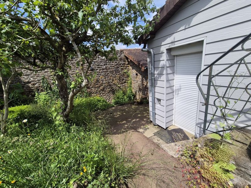 Property photo 2 of 15 Photo 3